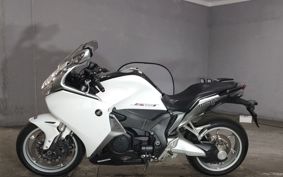 HONDA VFR1200F 2013 SC63