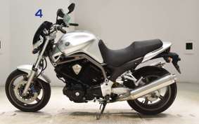 YAMAHA BT1100 2002