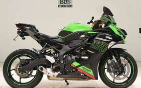 KAWASAKI ZX-25R ZX250E