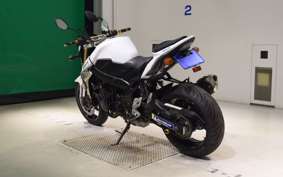 SUZUKI GSR750 2011