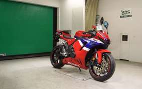 HONDA CBR600RR 2024 PC40