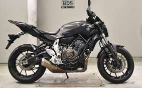 YAMAHA MT-07 2015 RM07J
