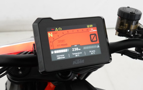 KTM 1290 SUPER DUKE R 2020 V3940