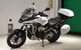 HONDA VFR800X 2018 RC80