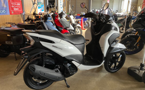 YAMAHA TRICITY 125 SEC1J