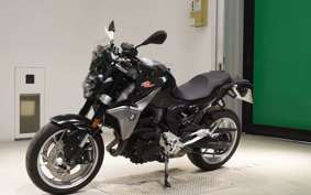 BMW F900R 2021