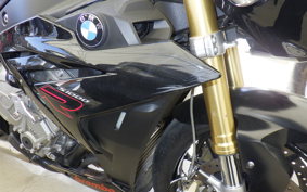 BMW S1000R 2016