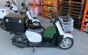 YAMAHA  GEAR  PARKING  STAND  UA08J