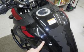 SUZUKI Vｽﾄﾛｰﾑ650XTA 2021 C733A