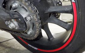 HONDA NM4 VULTUS -02 2014