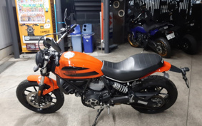 DUCATI SCRAMBLER SIXTY2 2016
