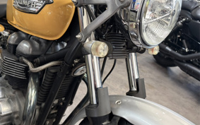 TRIUMPH THRUXTON 2006 TJ9042