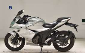 SUZUKI GIXXER 250 SF ED22B