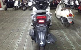 YAMAHA TRICITY 125 1984 SE82J