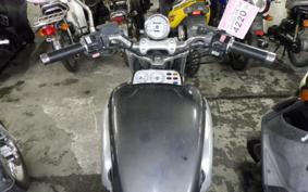 YAMAHA VMAX 2000