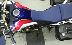 HONDA CRF1000L AFRICA TWIN 2016 SD04