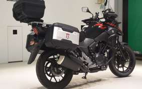 SUZUKI Vｽﾄﾛｰﾑ250A