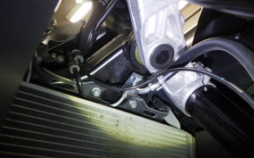 SUZUKI GSX-8R 2025 EM1AA