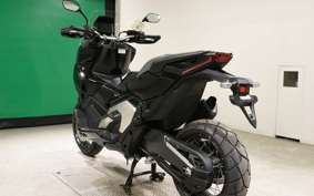 HONDA X-ADV 750 2026 RH21