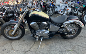 HONDA SHADOW 750 1998 RC44