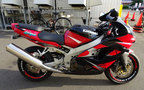 KAWASAKI ZX900R NINJA 2001 00E025