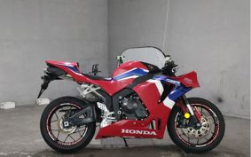 HONDA CBR600RR 2021 PC40