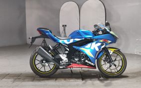 SUZUKI GSX-R125 DL33B
