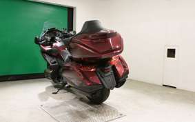HONDA GL 1800 GOLD WING TOUR DCT 2025 SC79
