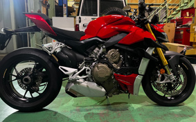 DUCATI STREET FIGHTER V4S 2021 FA00