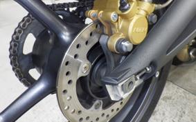 TRIUMPH STREET TRIPLE R 2010