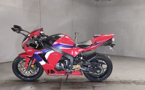 HONDA CBR600RR 2020 PC40