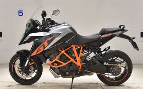 KTM 1290 SUPER DUKE GT 2016