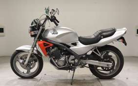 KAWASAKI BALIUS 250 2010 ZR250A