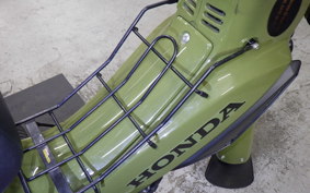 HONDA ｸﾛｽｶﾌﾞ50 AA06