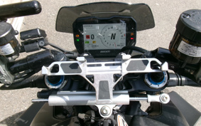 DUCATI  DUCATI  STREET  FIGHTER V4S 2021 1F00