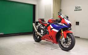 HONDA CBR1000RR RSP 2024 SC82