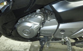 SUZUKI GSR250F