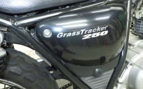 SUZUKI GRASS TRACKER NJ4BA