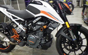 KTM 390 DUKE 2023