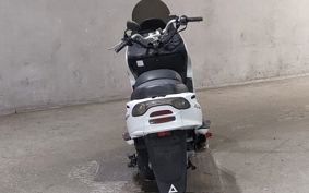 YAMAHA MAJESTY 125 SE27