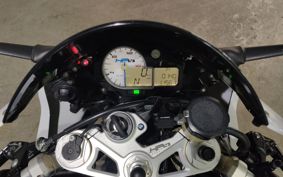 BMW HP4 2014 0D01