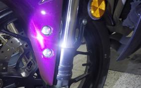 YAMAHA YZF-R25 A 2023 RG74J