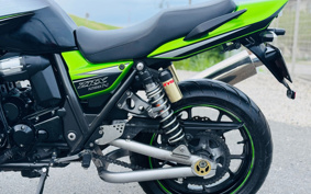 KAWASAKI ZRX1200 DAEG 2009 ZRT20D