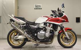 HONDA CB1300SB SUPER BOLDOR A 2005 SC54