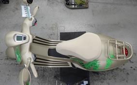 VESPA 946 DRAGON 2014