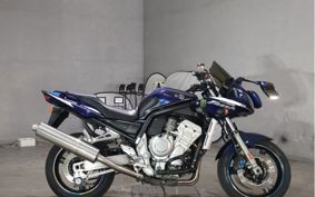 YAMAHA FZS1000 FAZER 2002 RN06