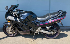 SUZUKI RF900R 1994 GT73E