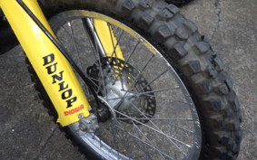 SUZUKI RMX250 S SJ13A