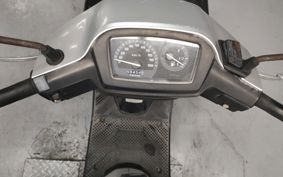 SUZUKI ADDRESS V100 CE13A