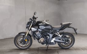 HONDA CB650R E-Clutch RH17